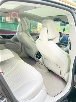 مرسيدس بنز EQS